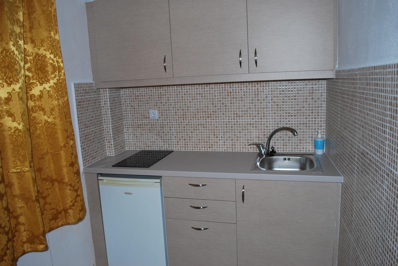Koula Apartments Stalida Eksteriør billede